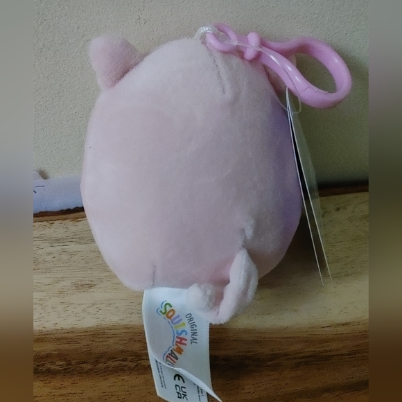 3.5" Easter 2023 Squishmallows Peter The Pig Floral Belly Keychain Clip - Picture 3 of 3